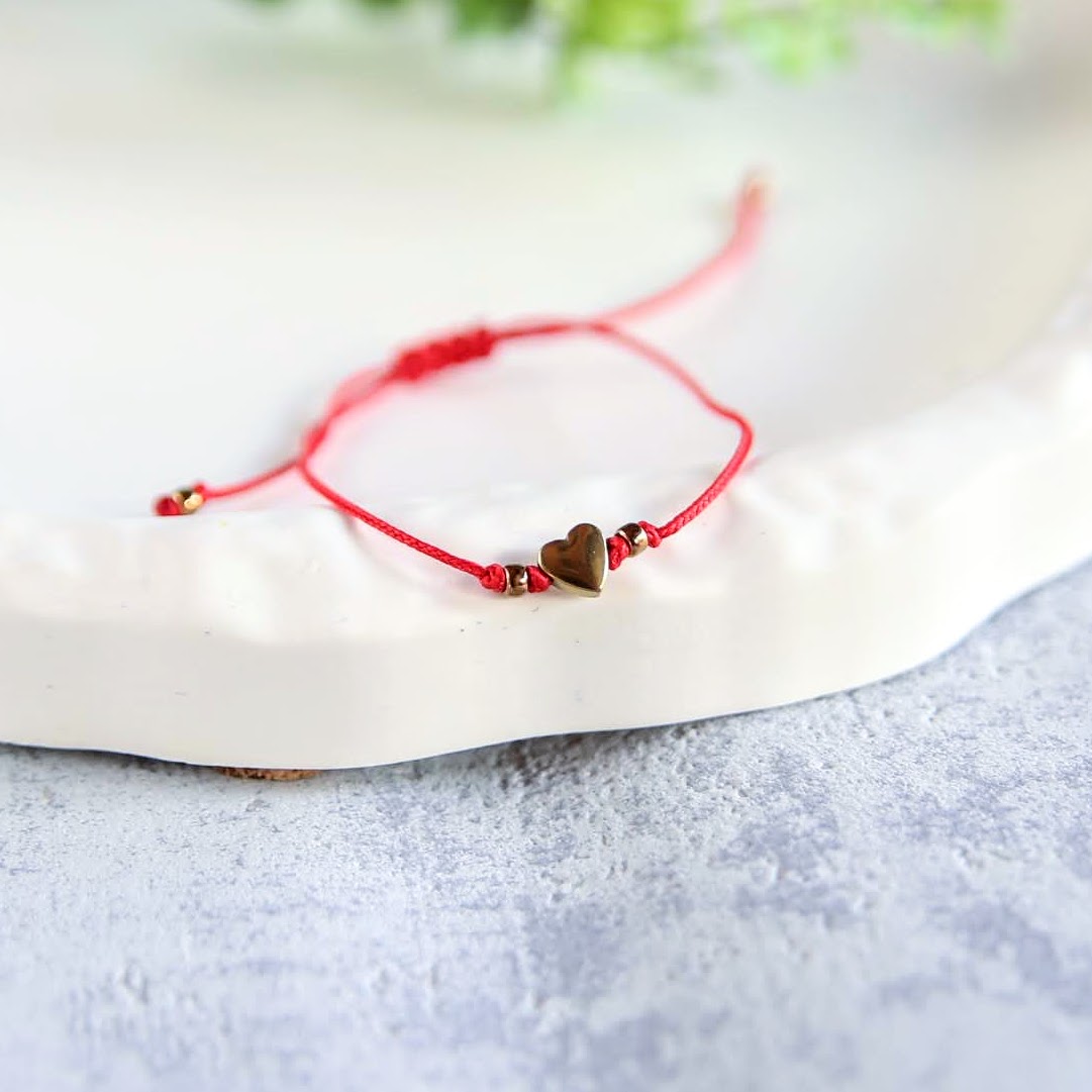 bransoletka na sznurku