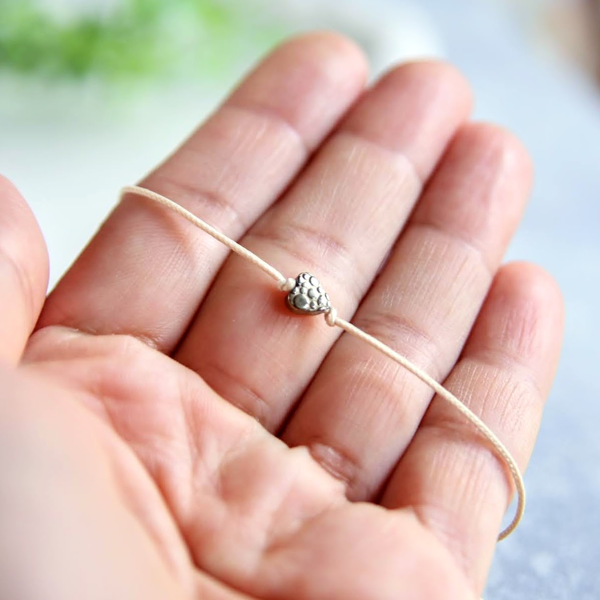 bransoletka na sznurku