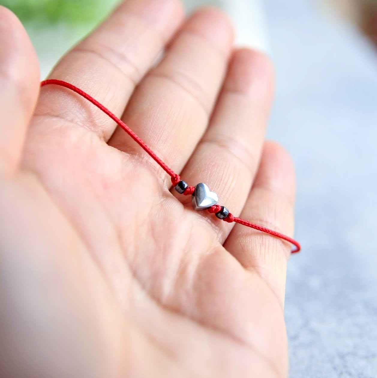 bransoletka na sznurku