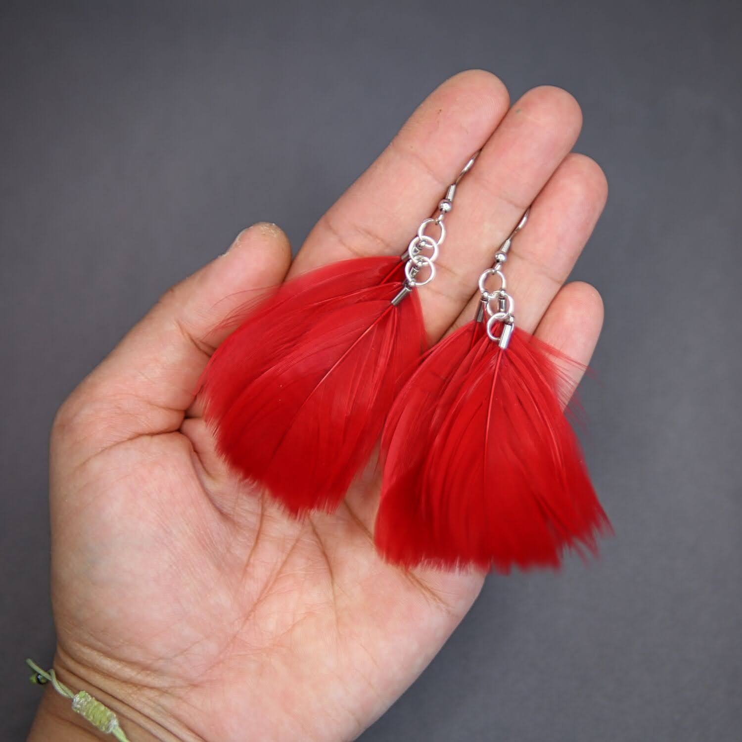 lekkie kolczyki piórka