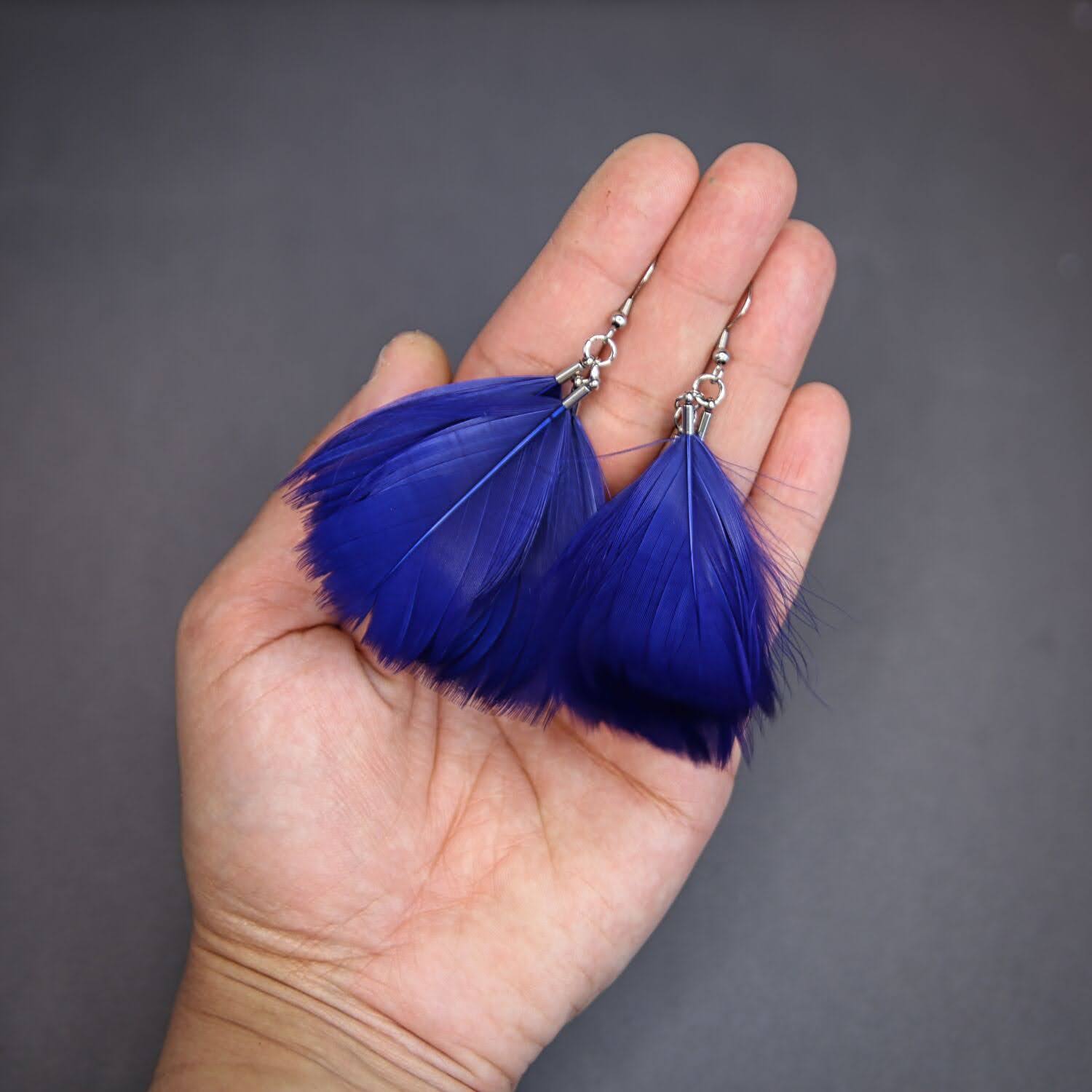 lekkie kolczyki piórka