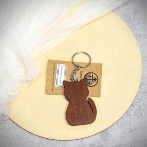 drewniany brelok