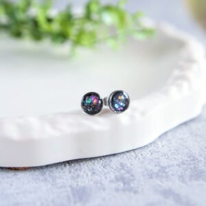 kolczyki sztyfty z żywicy