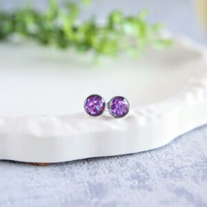 kolczyki sztyfty z żywicy