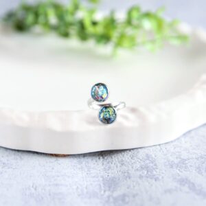 brokatowy pierścionek z żywicy