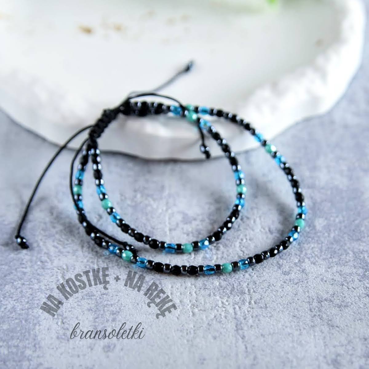 zestaw bransoletek z koralików