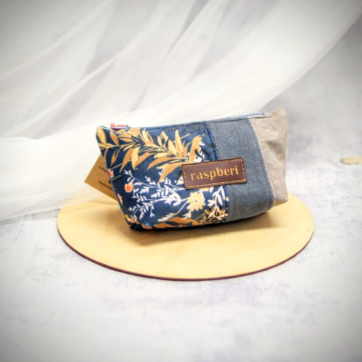 Kosmetyczka Raspberi