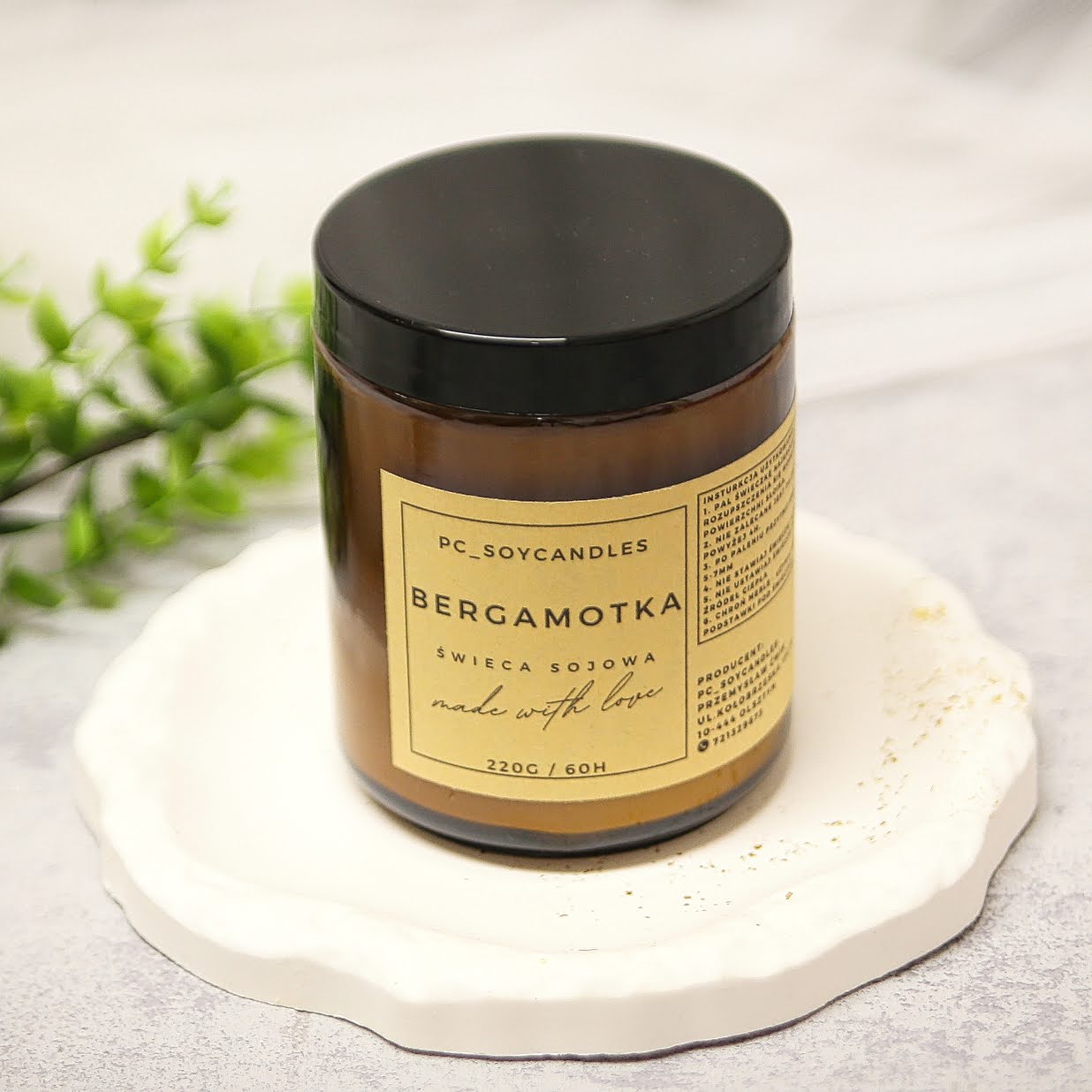 duża świeca sojowa