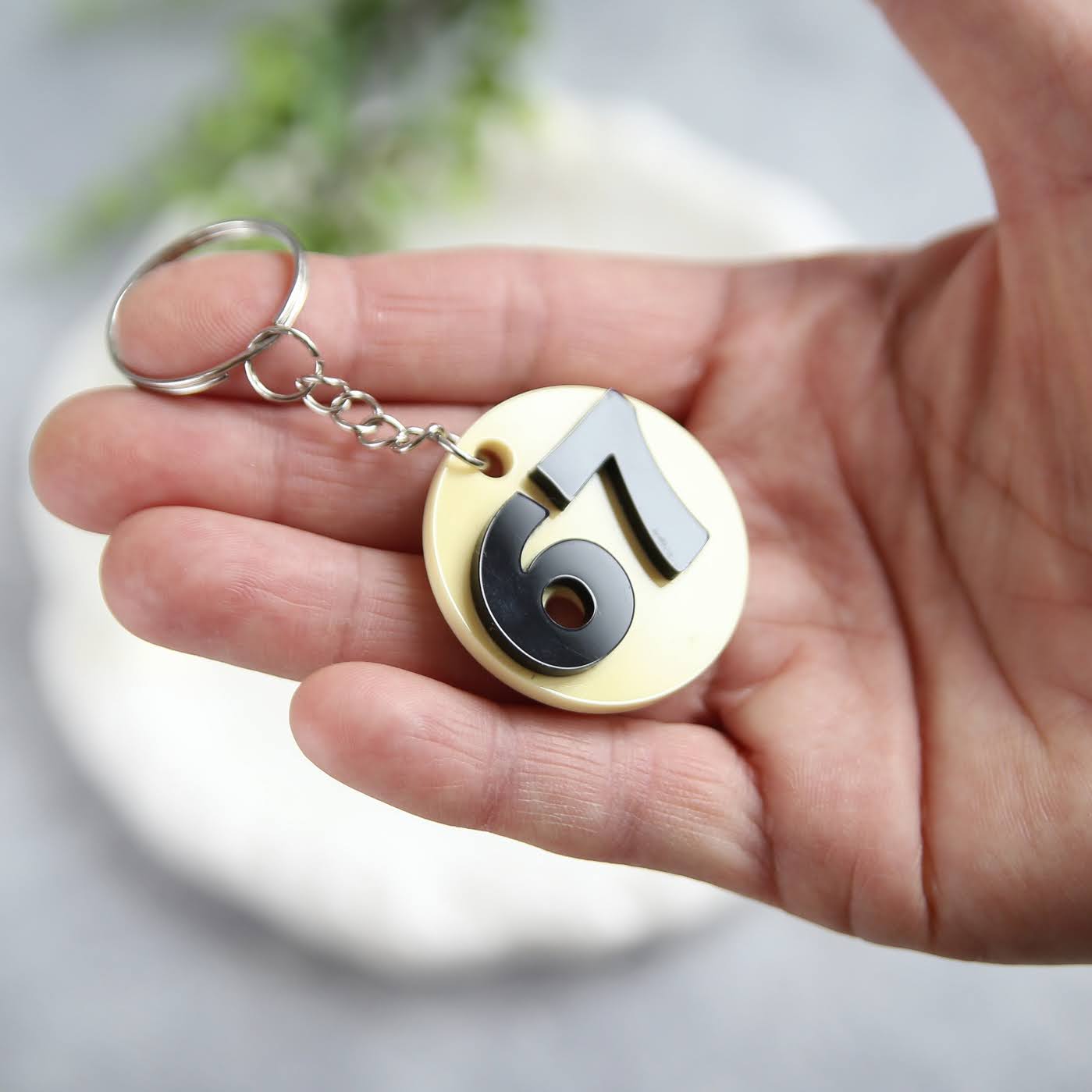 breloczek six seven breloczek six seven