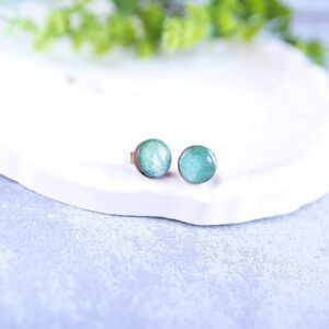 drewniane kolczyki sztyfty