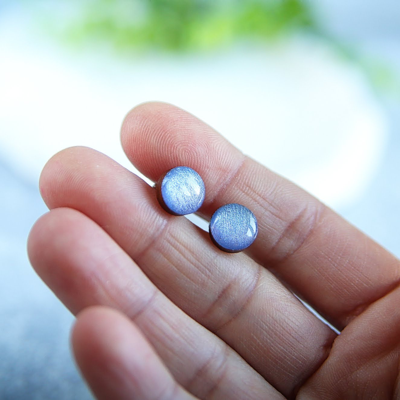 drewniane kolczyki sztyfty